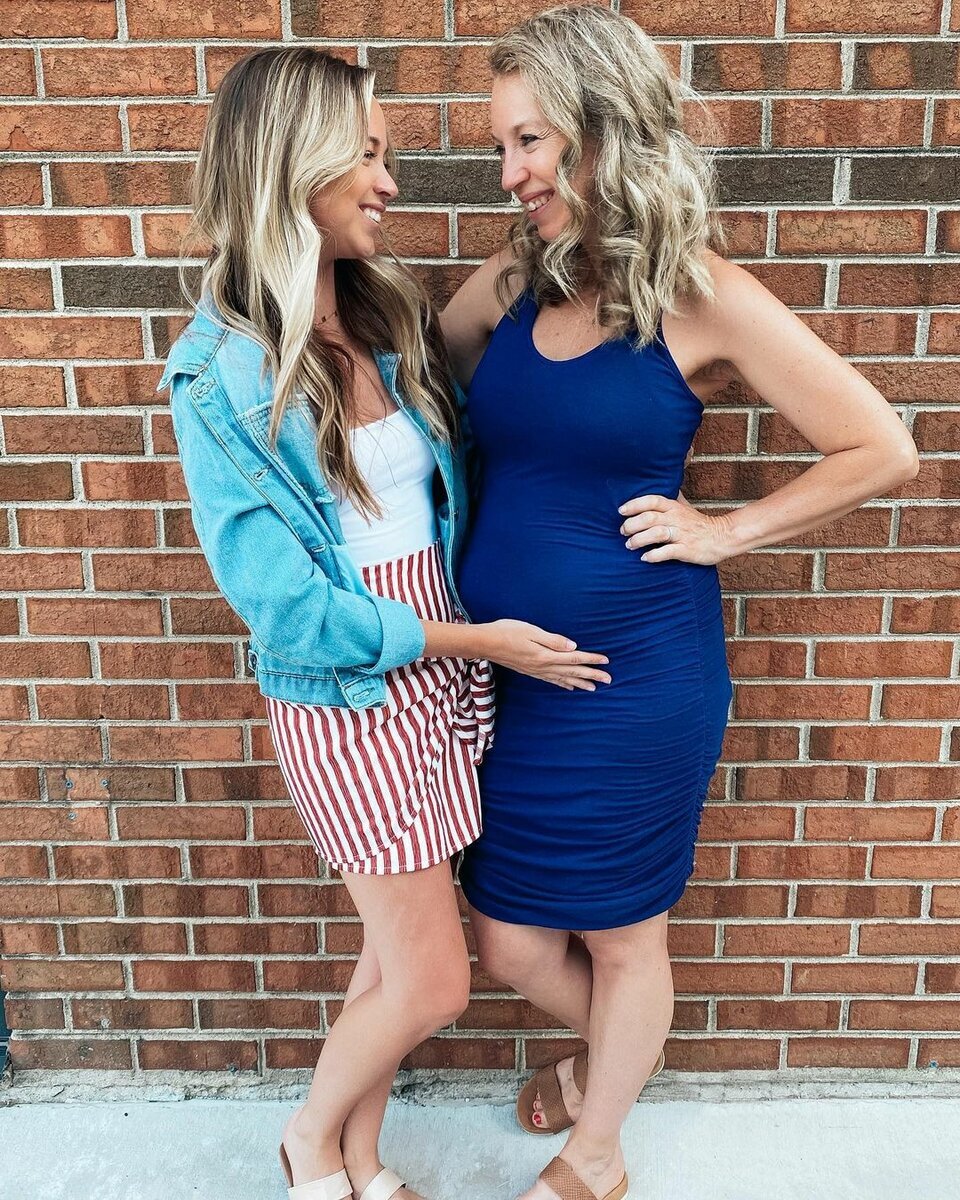 Брианна и Джули