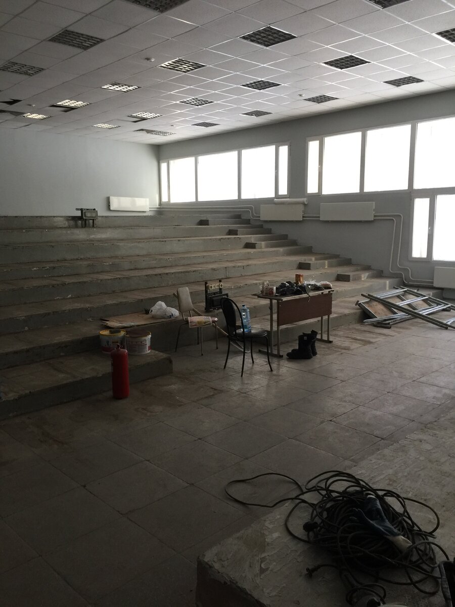 Совковая плитка 25х25.