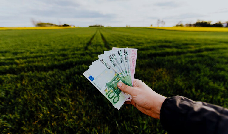 Превратите стипендию в приключение.