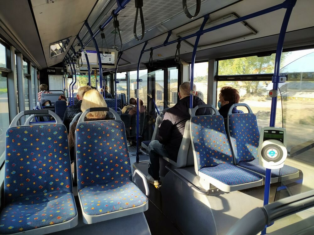 В служебные командировки организации смогут направлять только прошедших вакцинацию работников