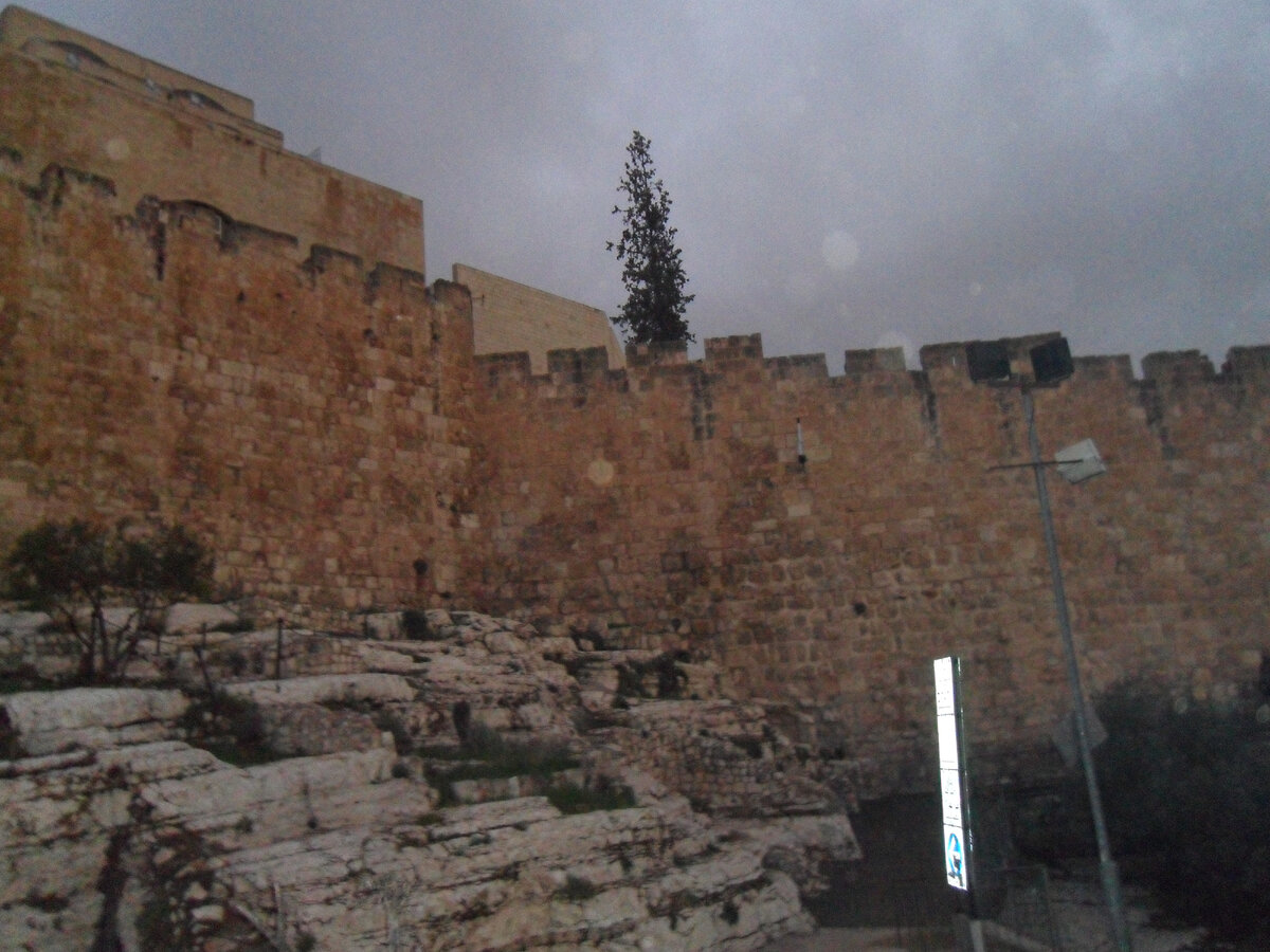 Иерусалим. В ожидании рассвета.