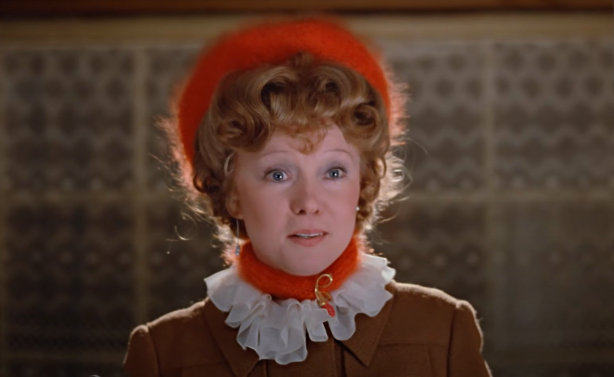 Людмила Гурченко в фильме "Любовь и голуби"