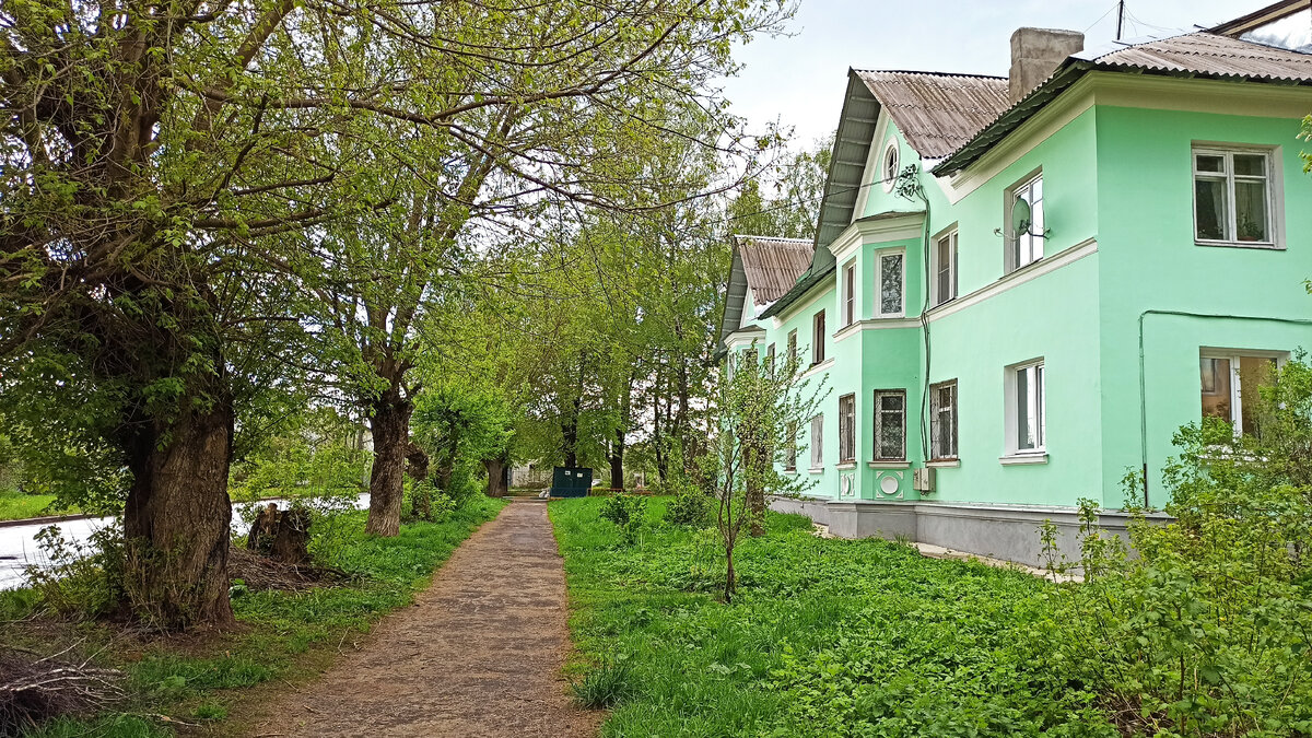 Фото автора.  Двухэтажки на ул. Клюева