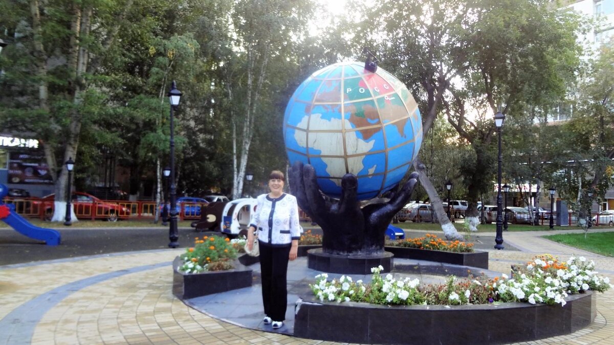 Ну вот я и в Тюмени.    Фото из моего личного архива.