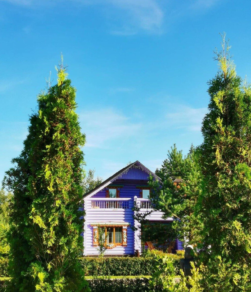 Один из домиков в эко-отеле «Юхновград»