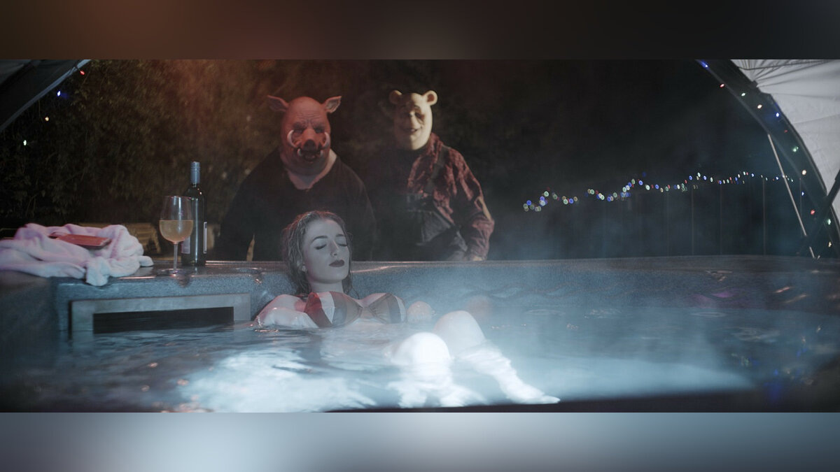  Кадр из «Винни-Пух: Кровь и мёд»