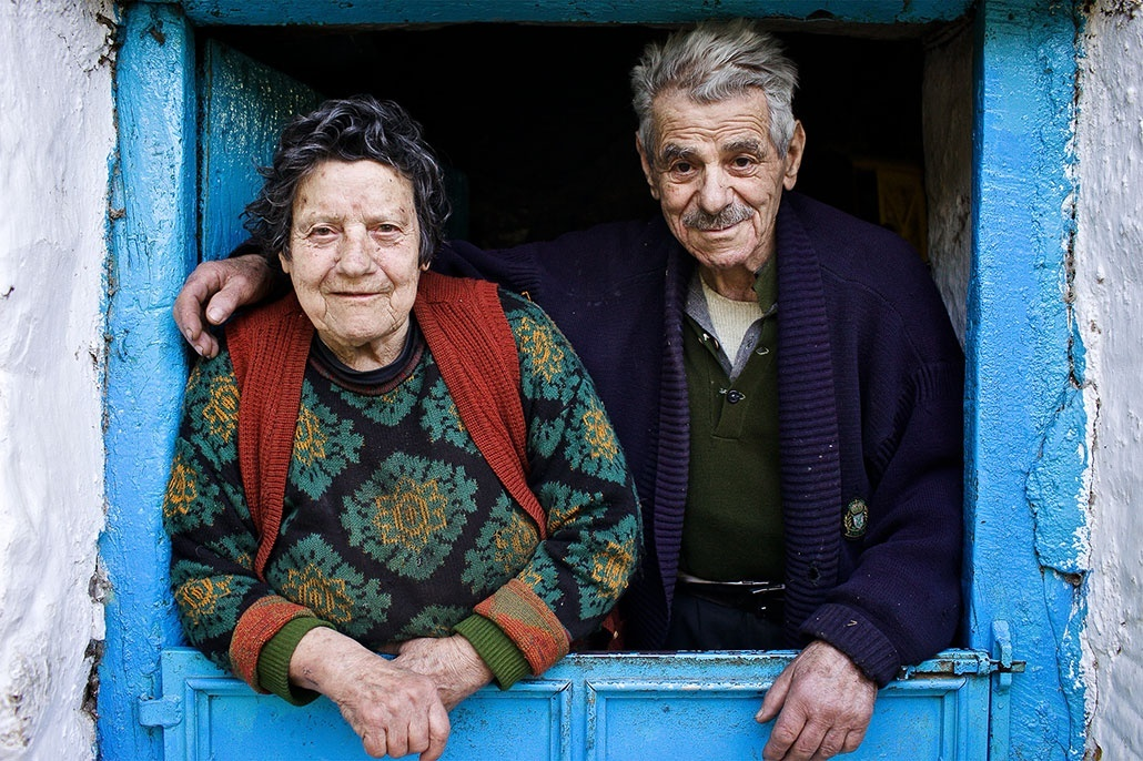 Долгожители калифорнии. Икария Греция долгожители. Икария остров долгожителей. Никоя Коста Рика долгожители. Голубые зоны долгожители.