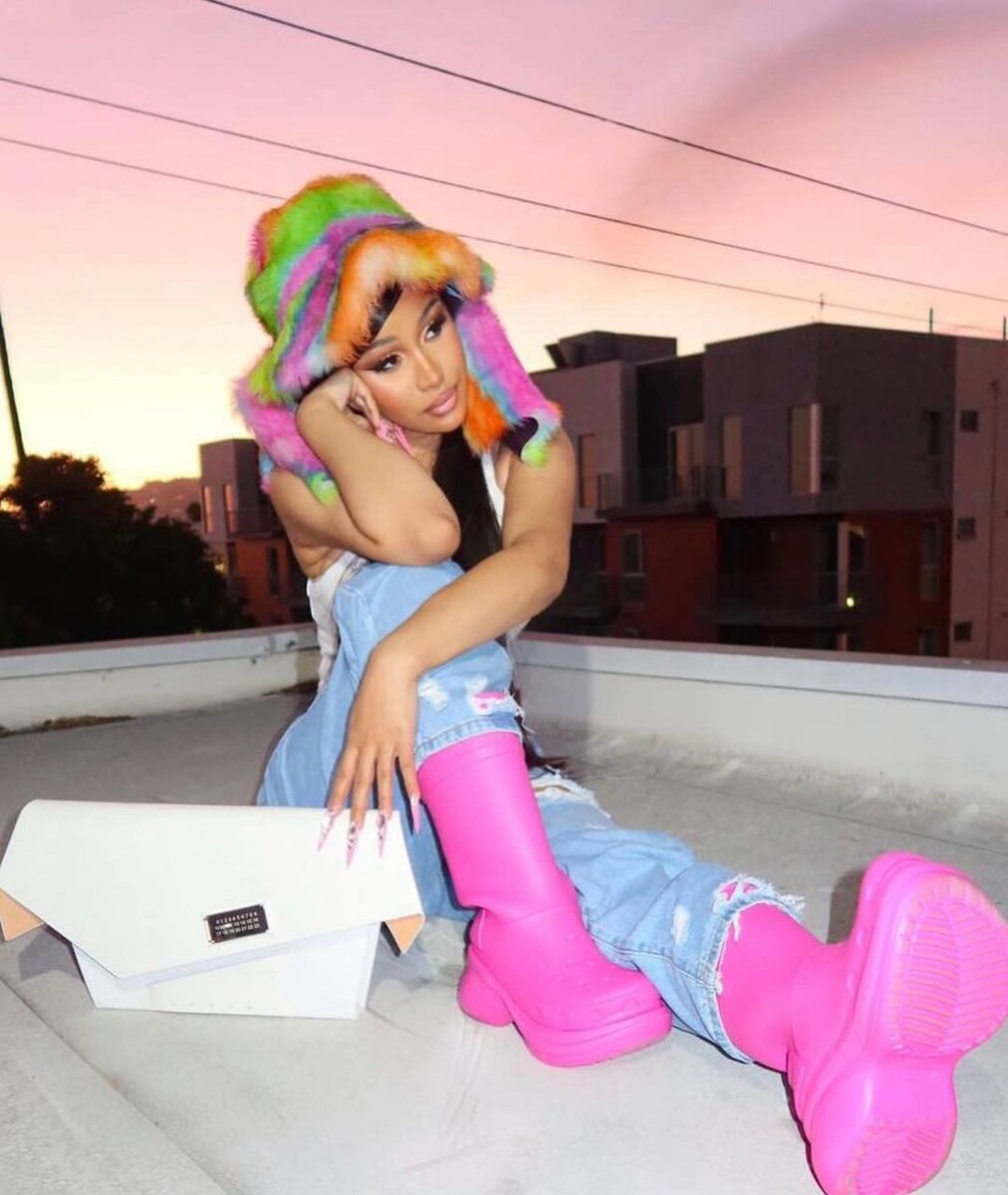    Карди БиСоцсети