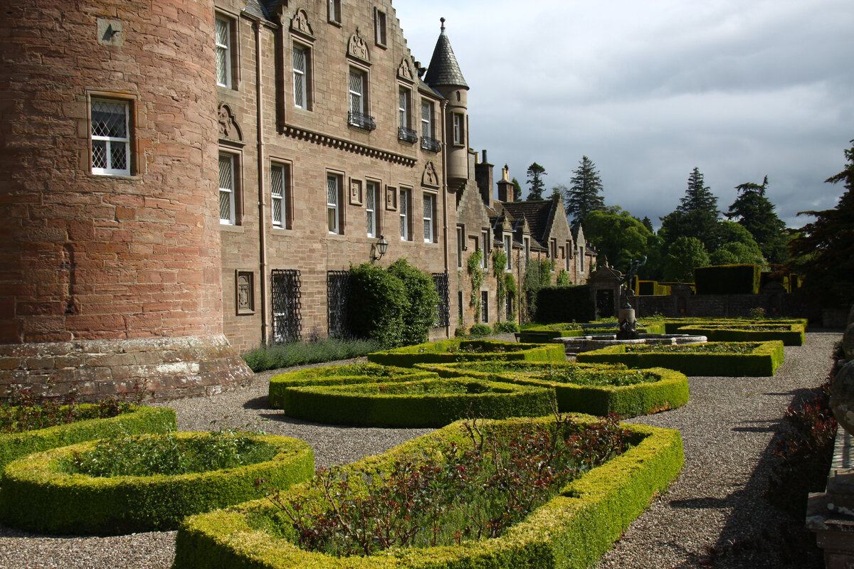 Glamis Castle