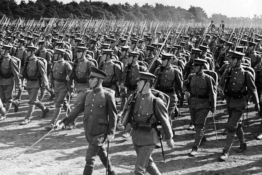Японская армия превосходила китайскую и постепенно продвигалась вперед