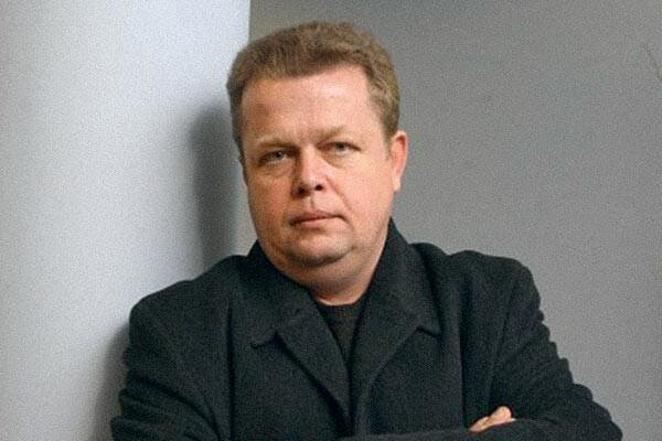 Мартинас, сын Эугении Плешките.