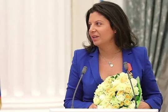    Симоньян пожаловалась на падающие рядом с ее домом дроны