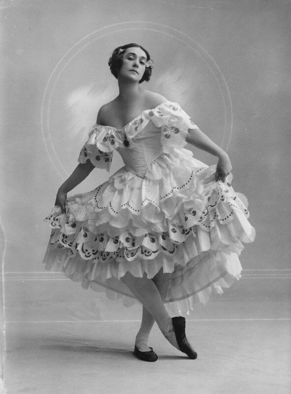 Балерина Тамара Карсавина