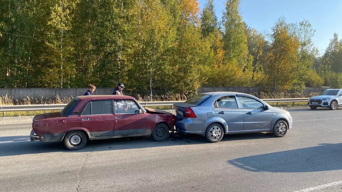 Верхняя пышма водитель. Новости Среднеуральска и верхней Пышмы. 8 Район верхняя Пышма и Среднеуральск последние новости подслушано.