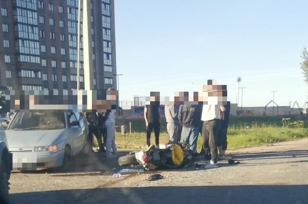    Очевидец: в Твери сбили мотоциклиста, мужчина в тяжёлом состоянии
