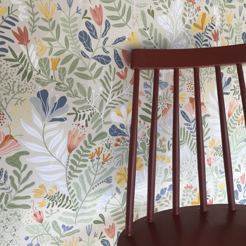 Полевые цветы на обоях из коллекции Lina Midbec