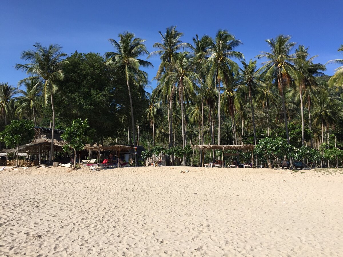 В хорошие времена в Тайланде (из личного архива)