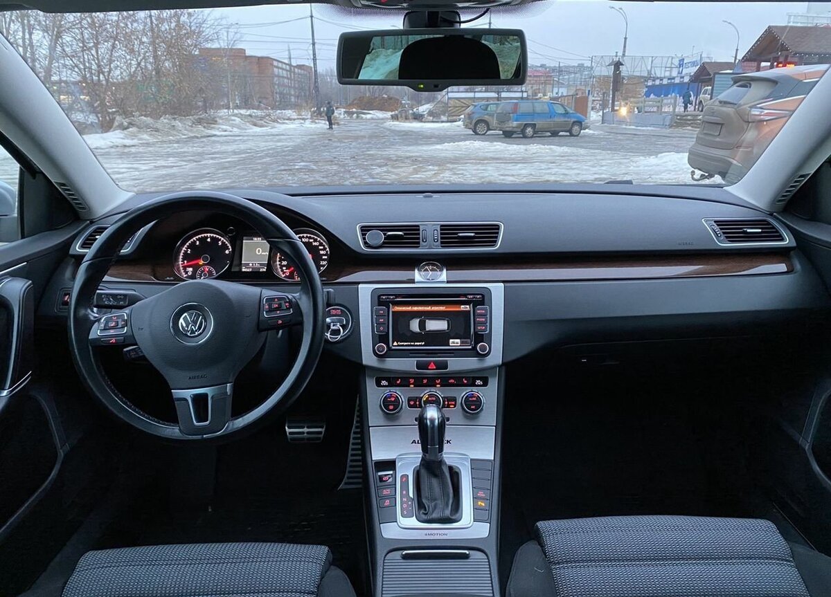 Салон Volkswagen Passat Alltrack (B7)