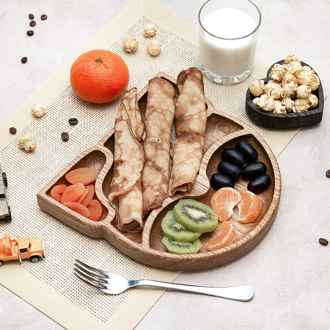 Тарелка - котик. Пример сервировки