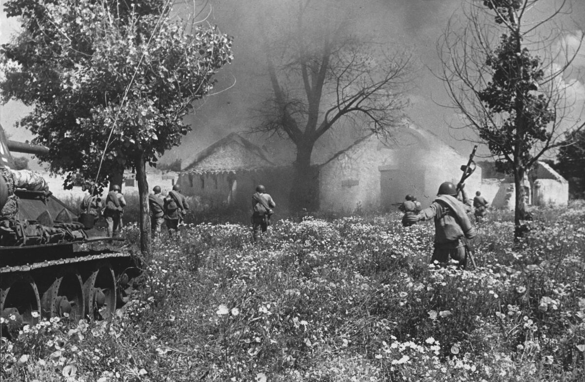 Его обвиняют в разгромах 1941. Невыполнимые операции гненрала Болдина И.В.  | Наша история это Гордость | Дзен