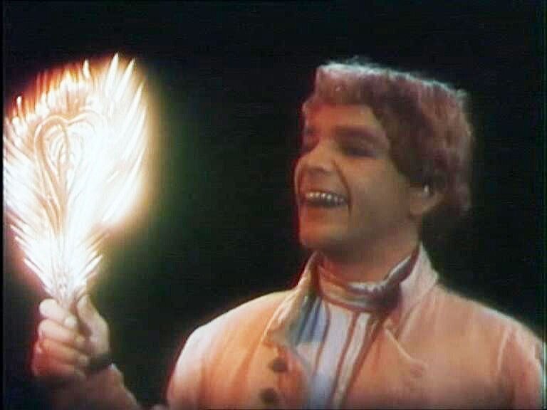 Листайте! Иван - актёр Пётр Алейников. Источник https://www.kino-teatr.ru/kino/movie/sov/3134/titr/ 