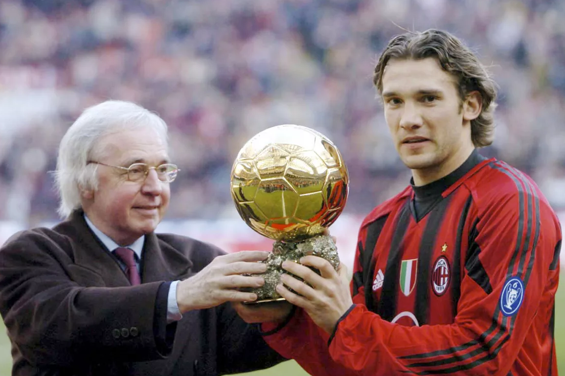 Андрей Шевченко с Золотым мячом.