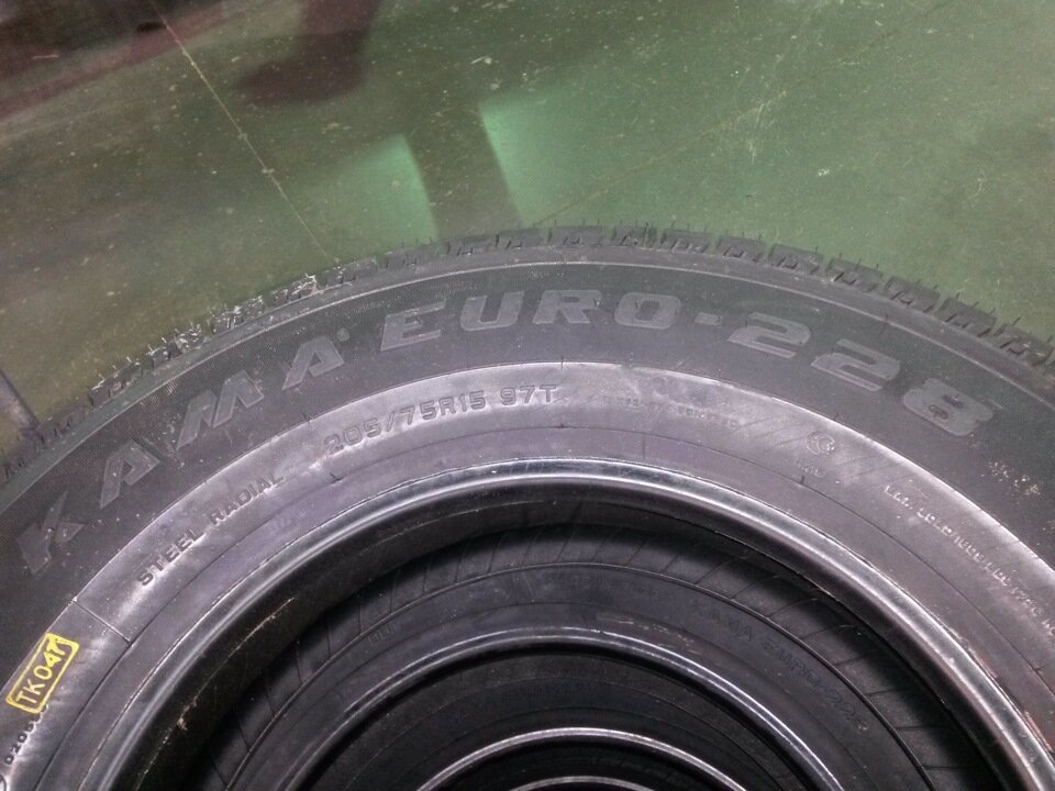 Кама ЕВРО - 228 (205/75 R 15)