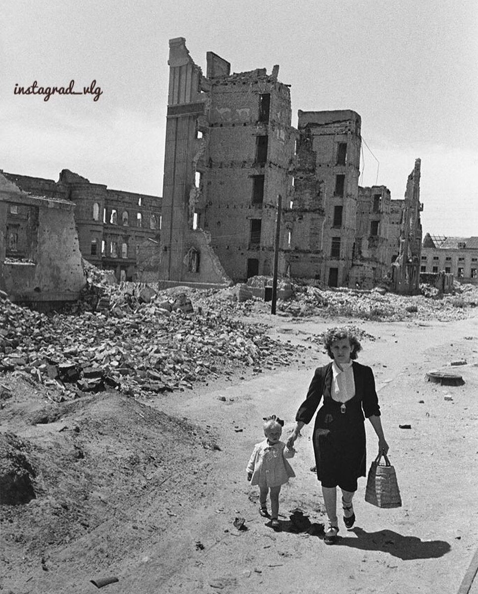 Сталинград город после войны