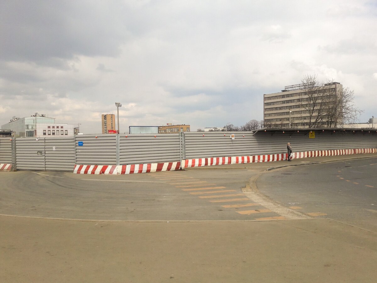 Стройка у "Нагатинской". Фото автора