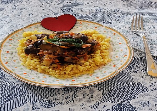 Куриные сердечки в пикантном соусе