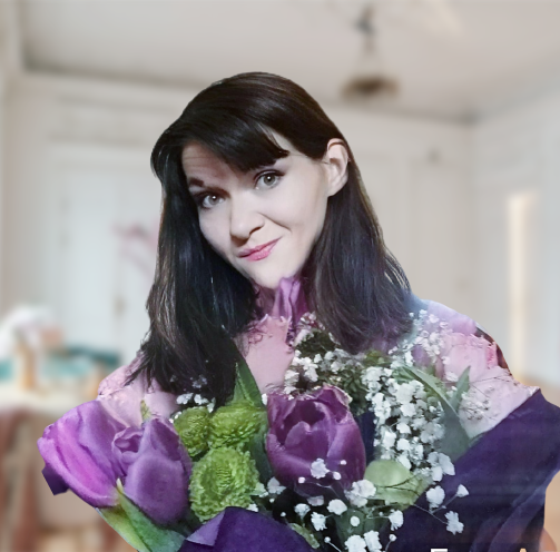 Елена Никандрова - автор канала.