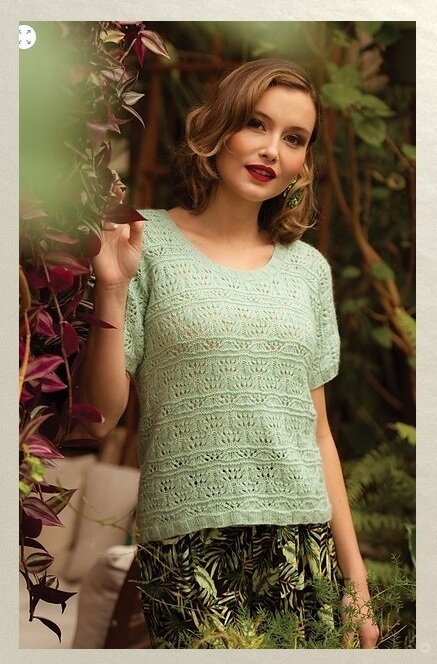 Нежный летний джемпер с ажурным узором. Источник: www.ravelry.com/patterns/library/hornbill-tee.