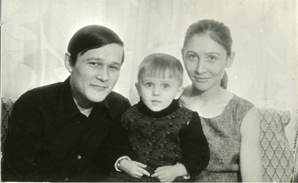 1975