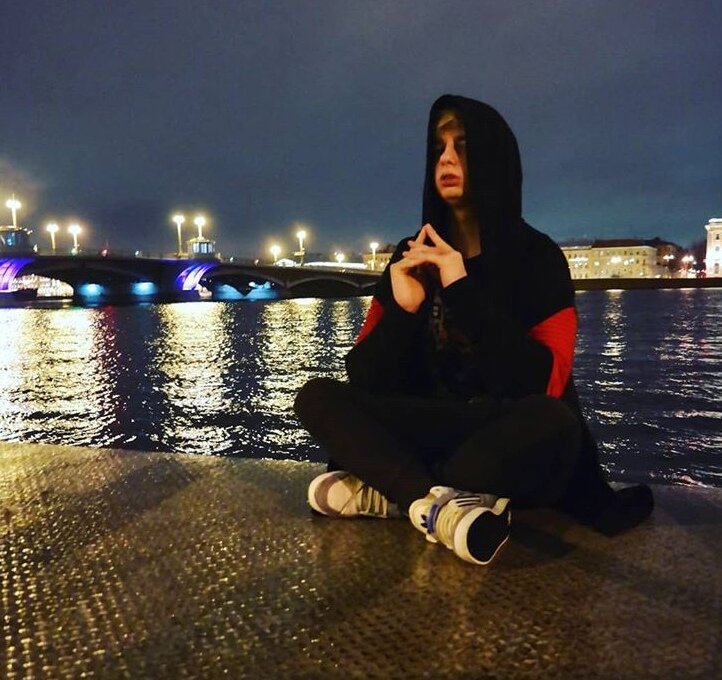 Сходил на собеседование, теперь пытаюсь вернуться в себя