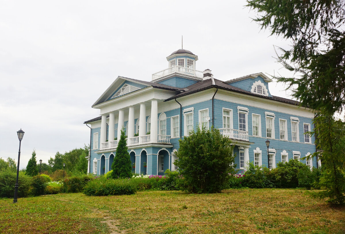 Усадьба Гальских. Листайте галерею