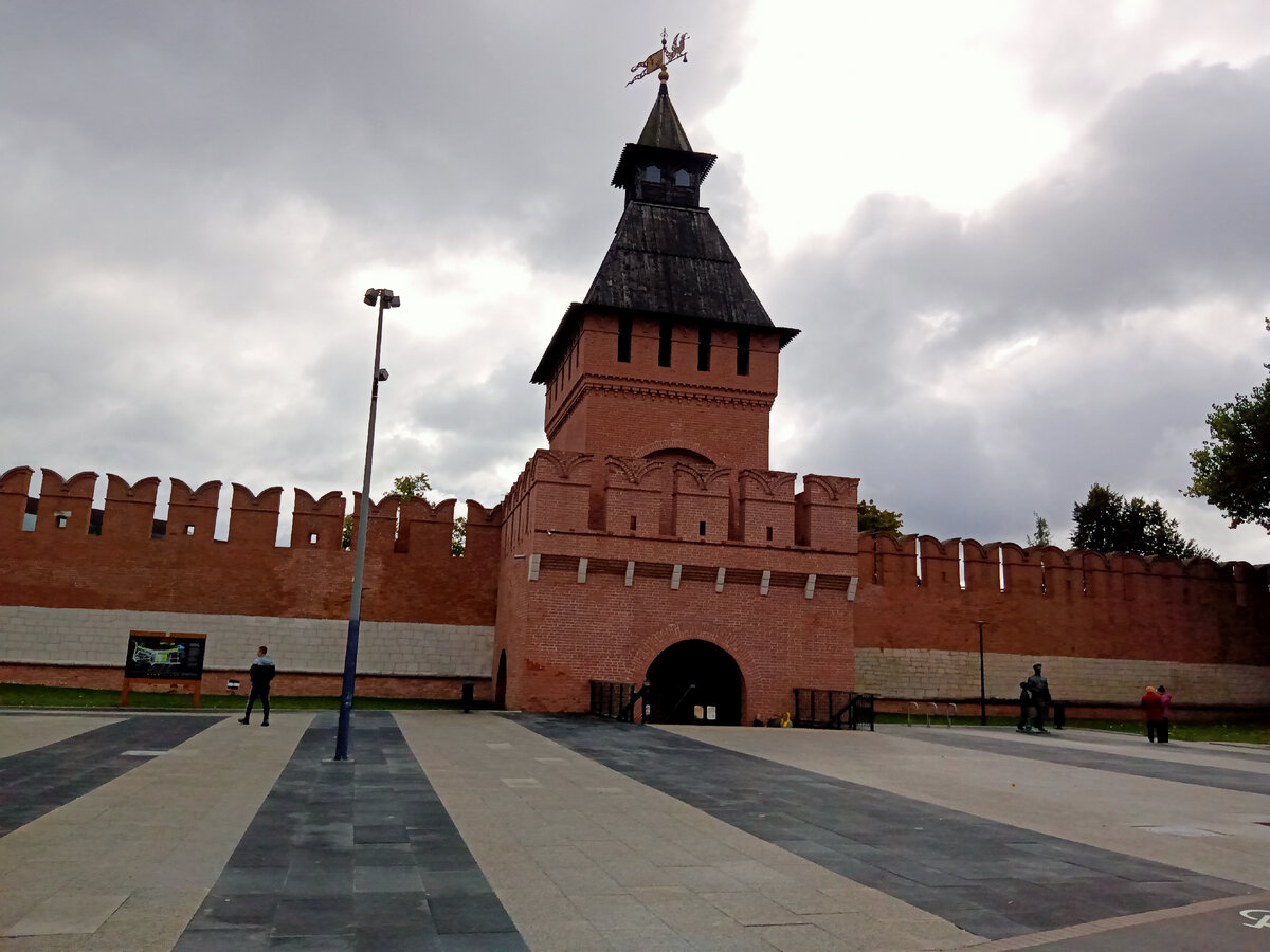 Тула. Памятник Городовому. Кто такие городовые? | Заяц путешественник | Дзен