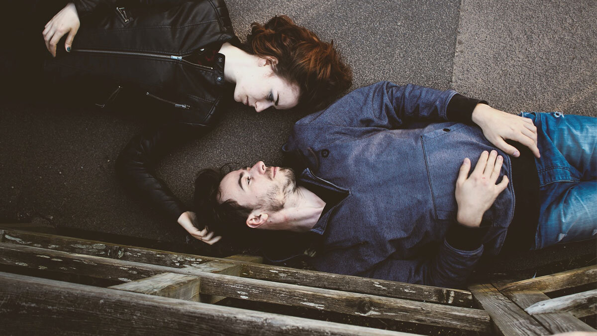 Странные отношения 