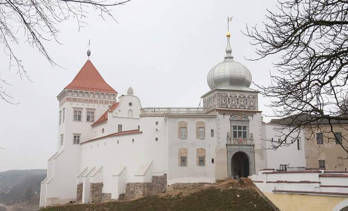 Замок в гродно фото Дворцы и замки Беларуси, которые ничуть не хуже европейских аналогов Путешествия