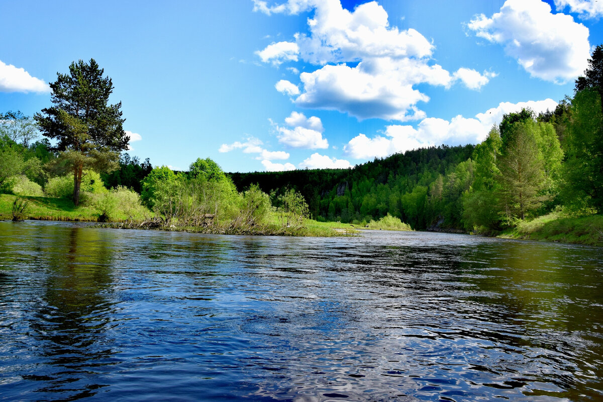 Река велва. Р он река. Река дёржа тверская область. Река гжелка в раменском районе. Р он река.