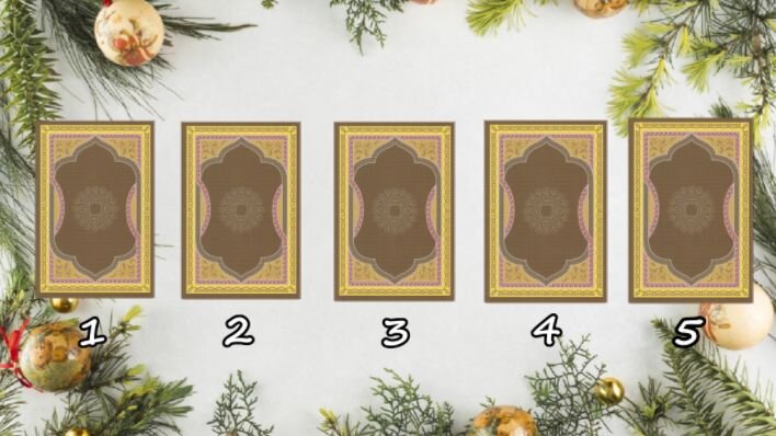 Сказочный оракул. Фото автора.