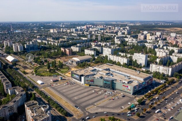 Жить в воронеже. Район арены в Воронеже. Арена бульвар Победы. Парк Победы ТРК Арена Воронеж сверху. Г. Воронеж бульвар Победы, 23б,.