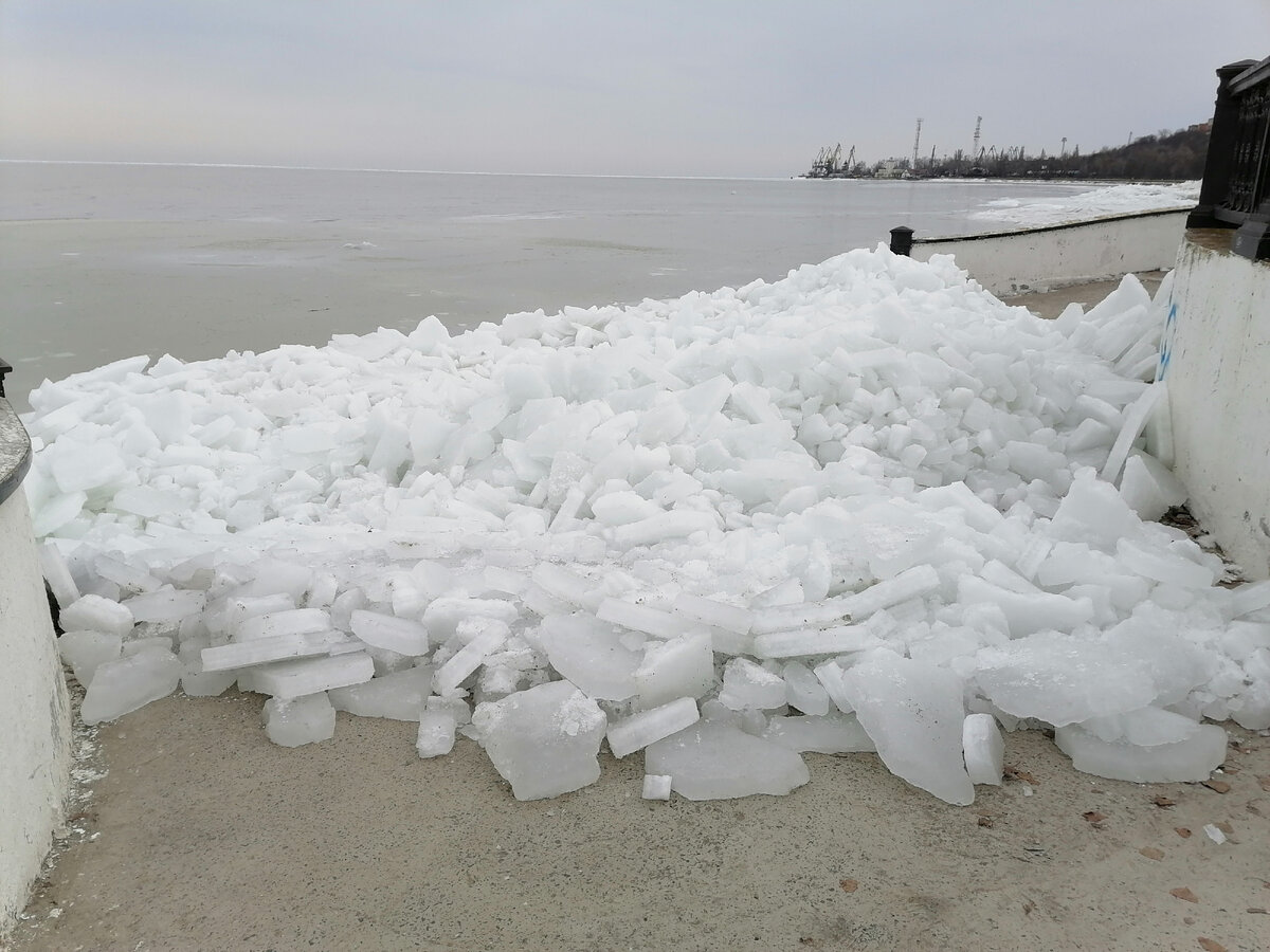 Таганрогский залив Азовского моря