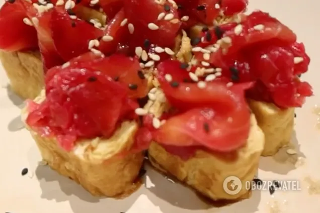 Японский омлет без молока со слабосоленой красной рыбой 