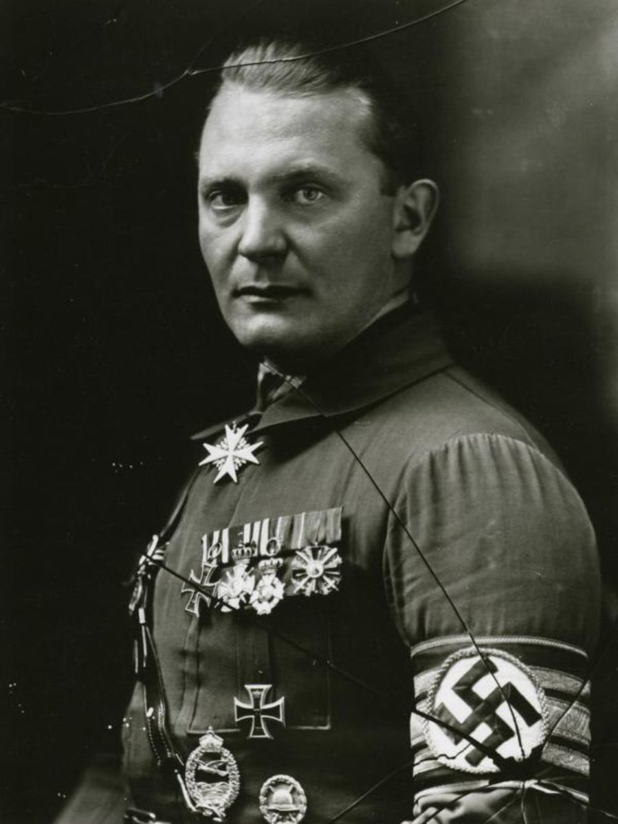 Герман Геринг