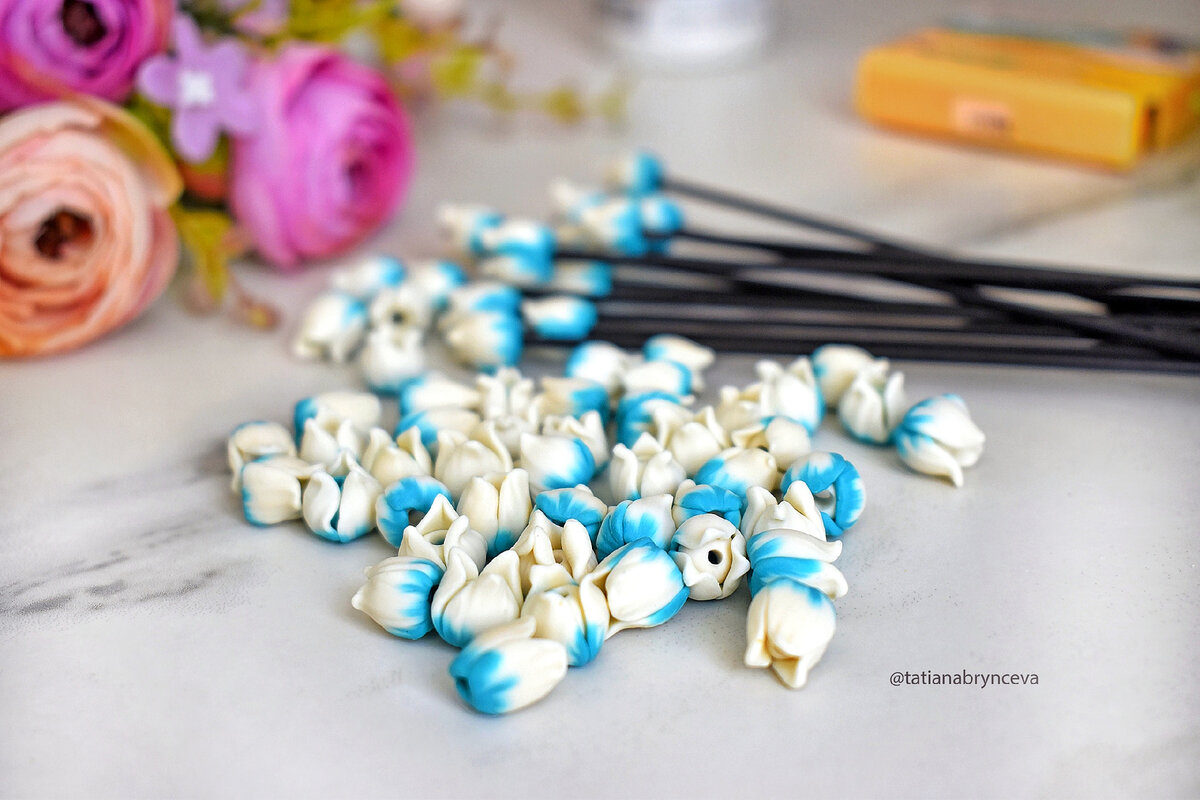 Бутоны из полимерной глины 