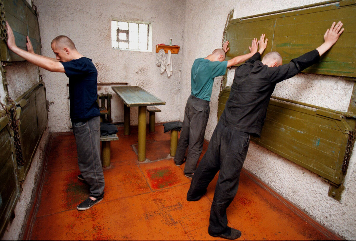 Шмон. Что такое шмон. Досмотр осужденных. Воровайки шмон. Что такое шмон.