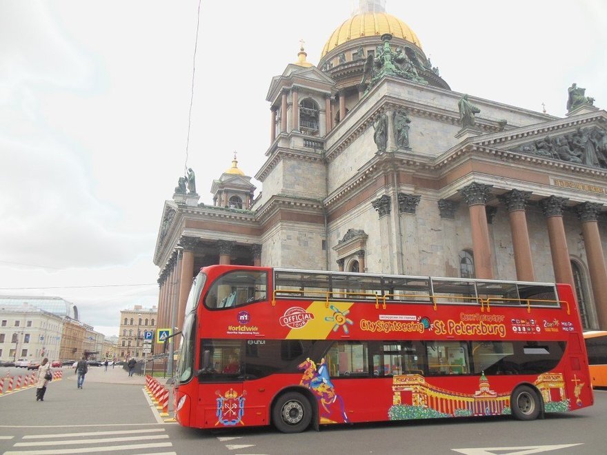 казань автобус city sightseeing. автобус сити сайтсиинг. автобус city sightseeing санкт-петербург. двухэтажный автобус санкт петербург. City sightseeing санкт-петербург.