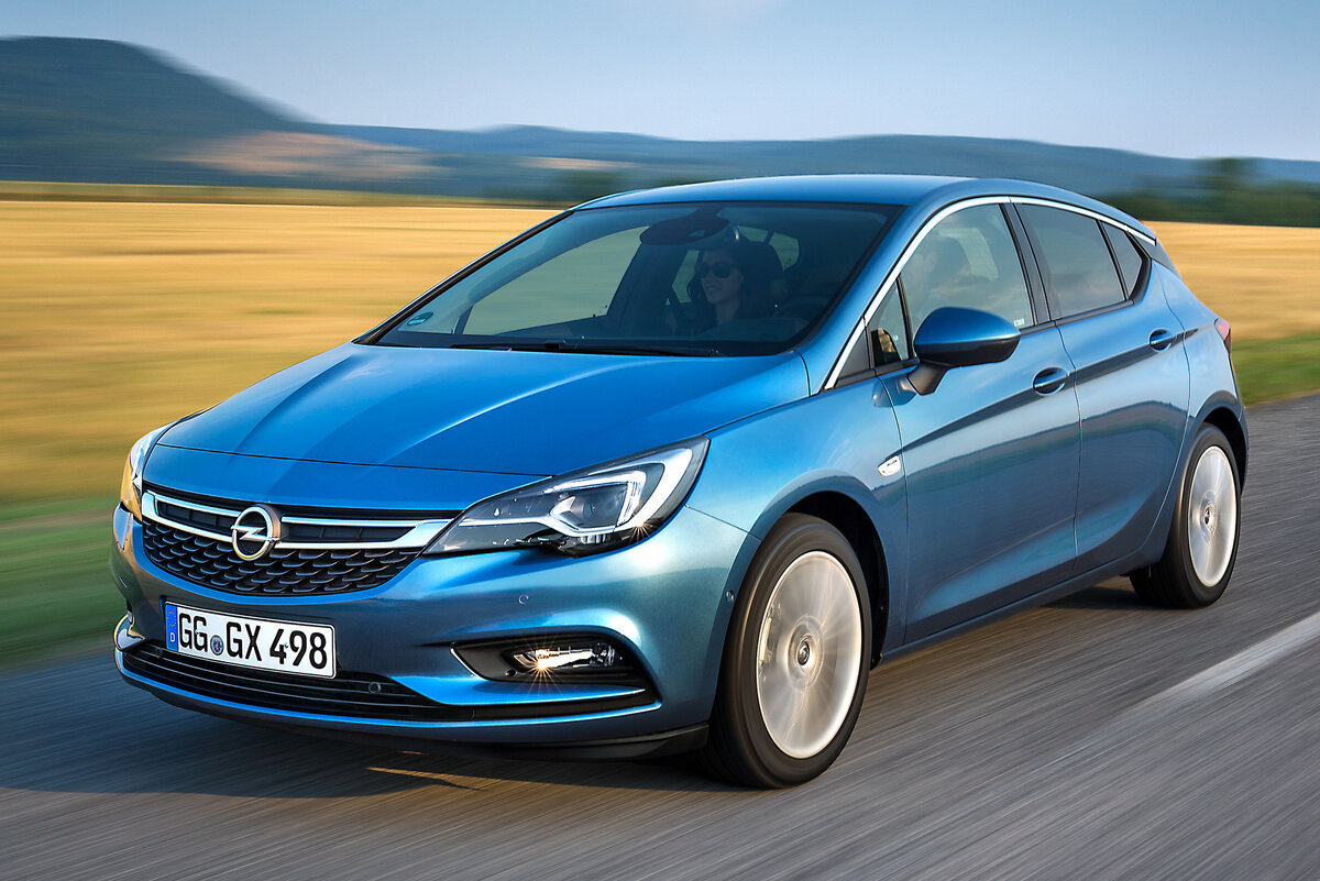 Opel Astra 2015