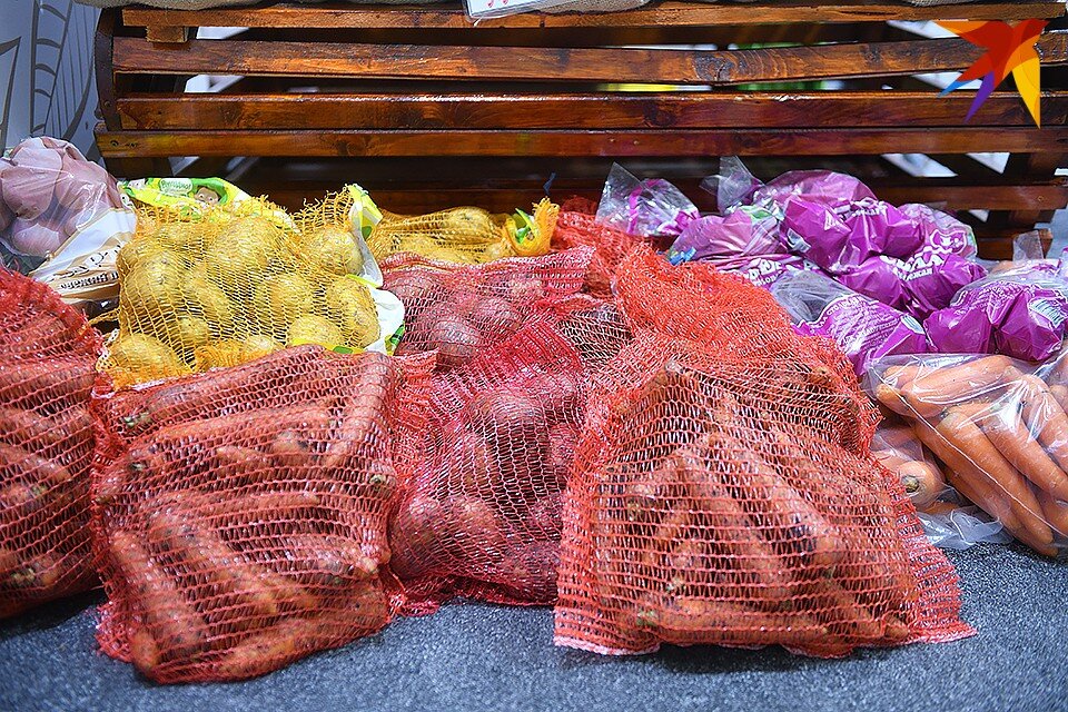     На остальные товары цены не изменились или изменились незначительно. Алексей БУЛАТОВ