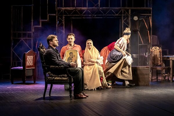 Репетиция премьеры, фото chehovsky.ru